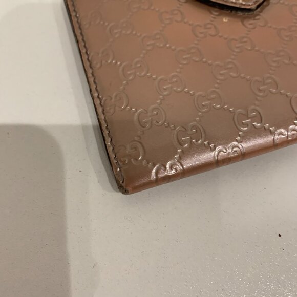 Gucci Beige Micro GG Card Case sku#84212 (Gently used) - Picture 4 of 12